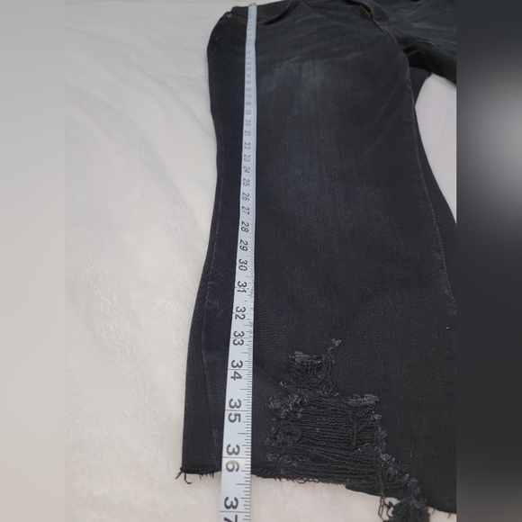 Judy Blue Black Ankle Cropped Jeans - Picture 7 of 11